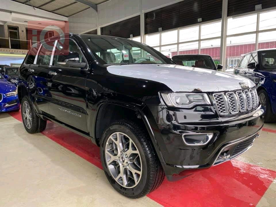 جیپ گراند شیرۆکی